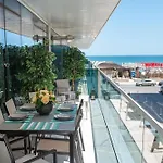 Apartamento Titanic Breeze *